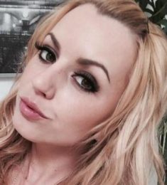 Lorinda, 48 years old, Straight, Woman, Fairland, USA