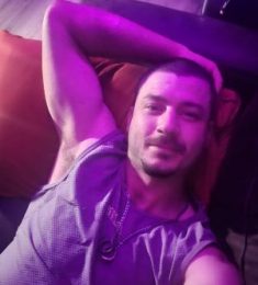 Logan, 30 years old, Straight, Man, Wallingford Center, USA