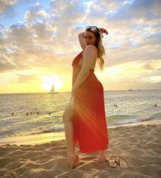 Julia, 27 years old, Straight, Woman, Abington, USA